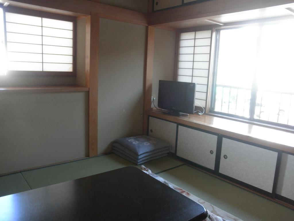 Haranoya Hotel Oshino Buitenkant foto
