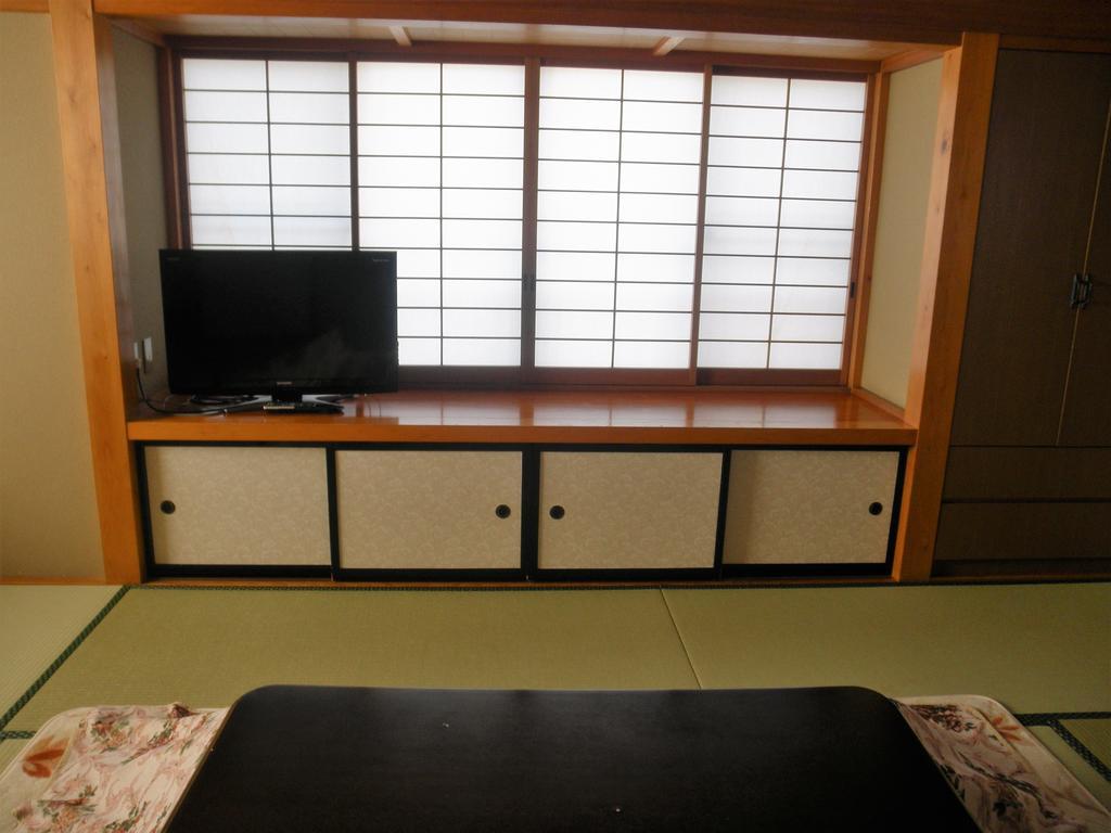 Haranoya Hotel Oshino Buitenkant foto